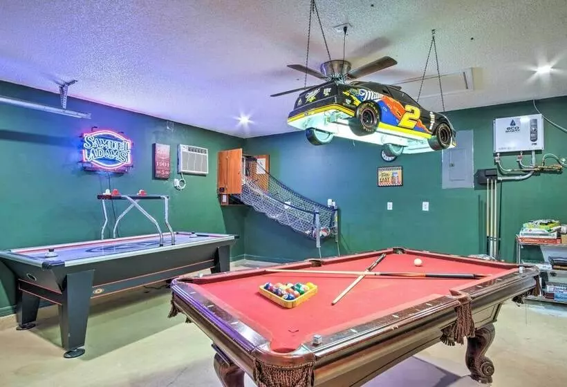 Cocoa Family Home With Game Room & Private Pool!