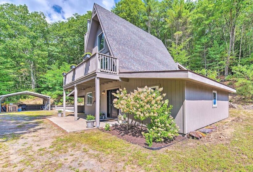 Cozy Northville Home W/ Dock, Lake Access & Views!