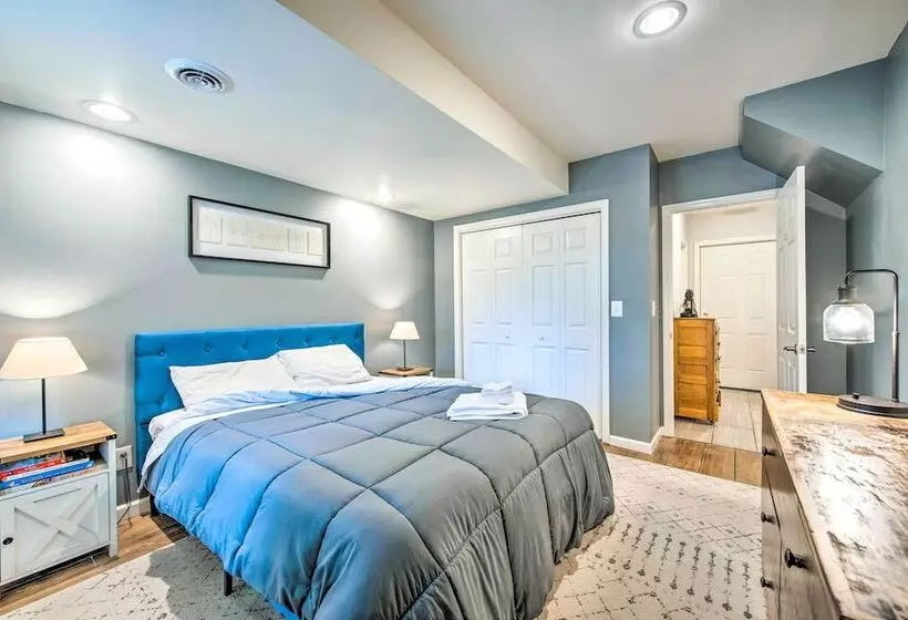 Cozy Northville Home W/ Dock, Lake Access & Views!