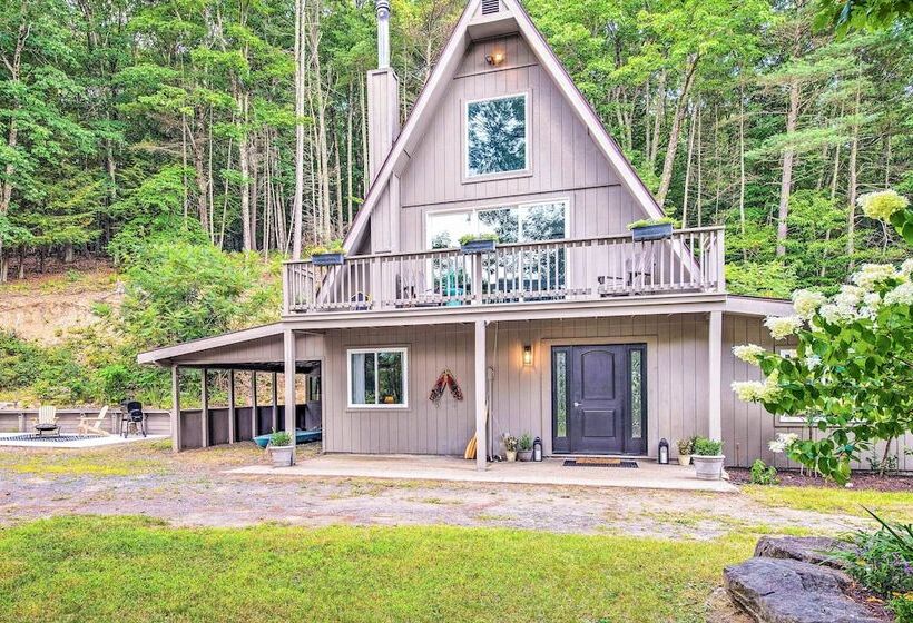 Cozy Northville Home W/ Dock, Lake Access & Views!