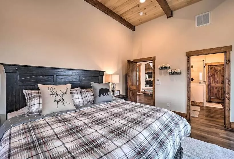 Mountainside Retreat W/ Fire Pit In Banner Elk