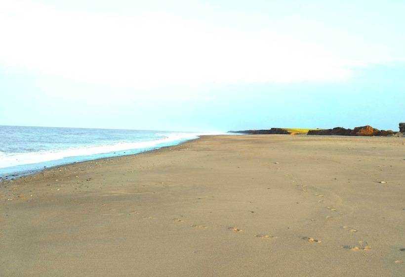 ホテル Camping Pods Sand Le Mere