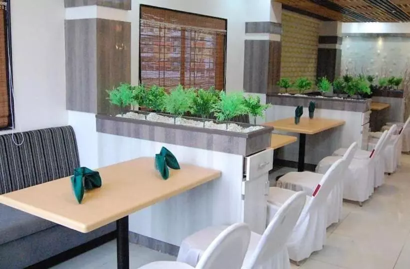 Hôtel Parth Executive