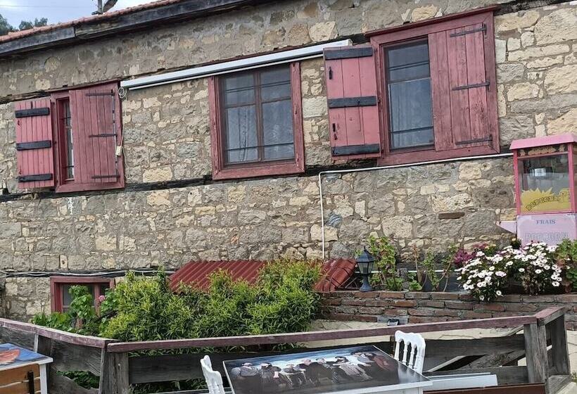 Hotel Sardunya Konak