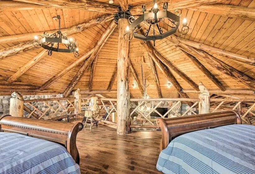 Ironwood  Superior Home  ~ 4 Mi To Big Powderhorn!