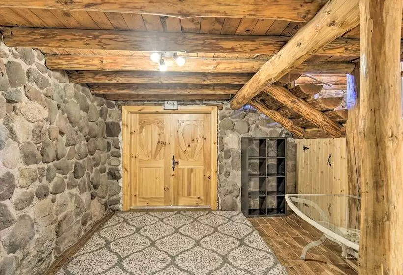 Ironwood  Superior Home  ~ 4 Mi To Big Powderhorn!