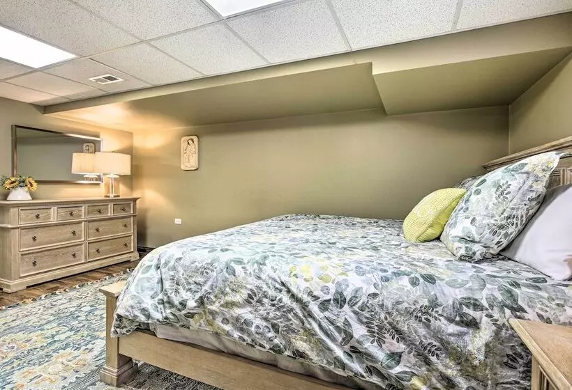 Ironwood  Superior Home  ~ 4 Mi To Big Powderhorn!