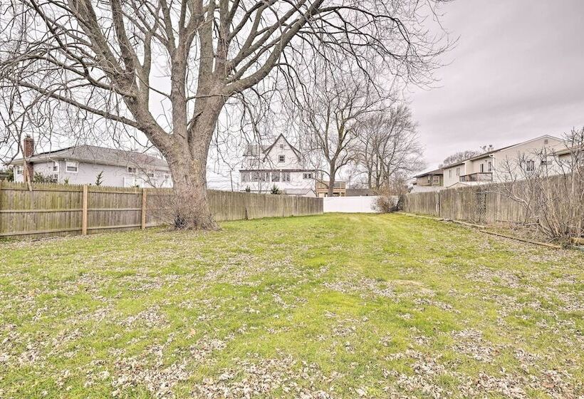 Island Park Couple S Escape ~ 1 Mi To Beach!