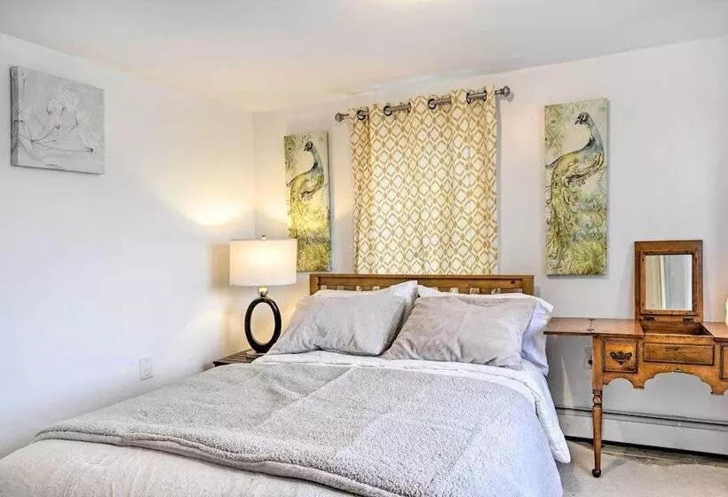 Island Park Couple S Escape ~ 1 Mi To Beach!