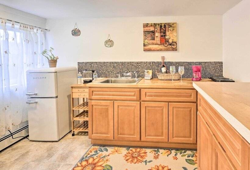 Island Park Couple S Escape ~ 1 Mi To Beach!