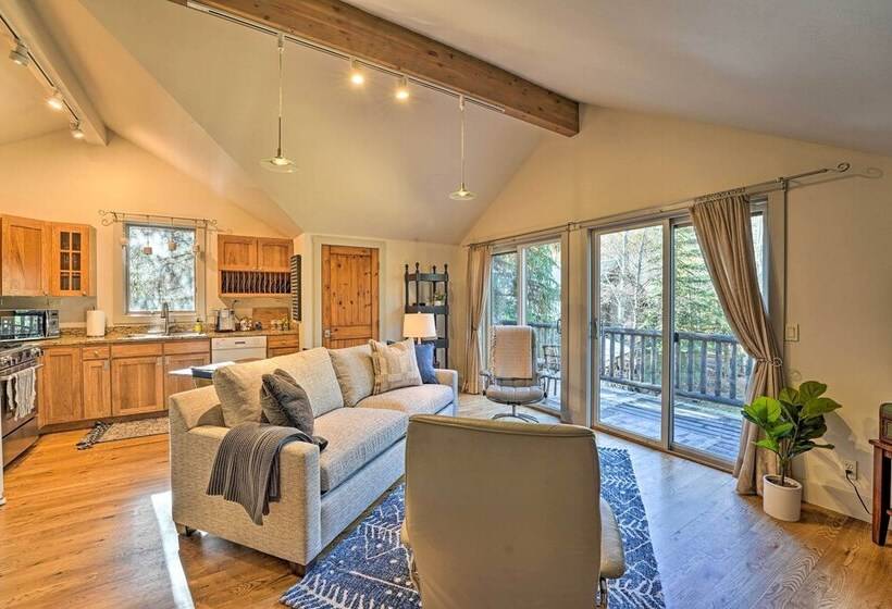 Ketchum Couple S Retreat: 1 Mi To Sun Valley!