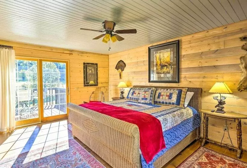 Lovely Pet Friendly Flat Rock Cabin From 1905