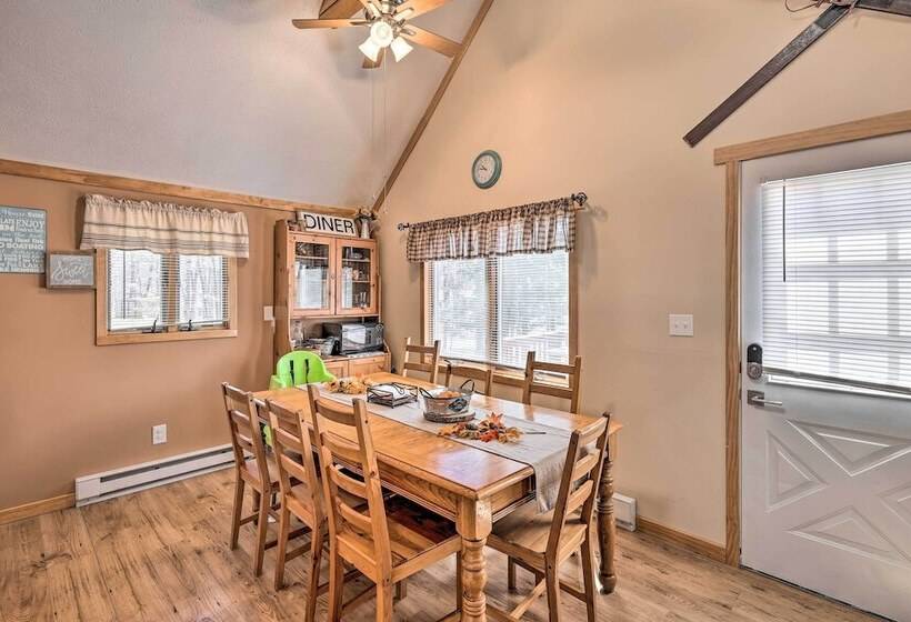 Pocono Lake A Frame W/ Pool Access: Walk To Beach!