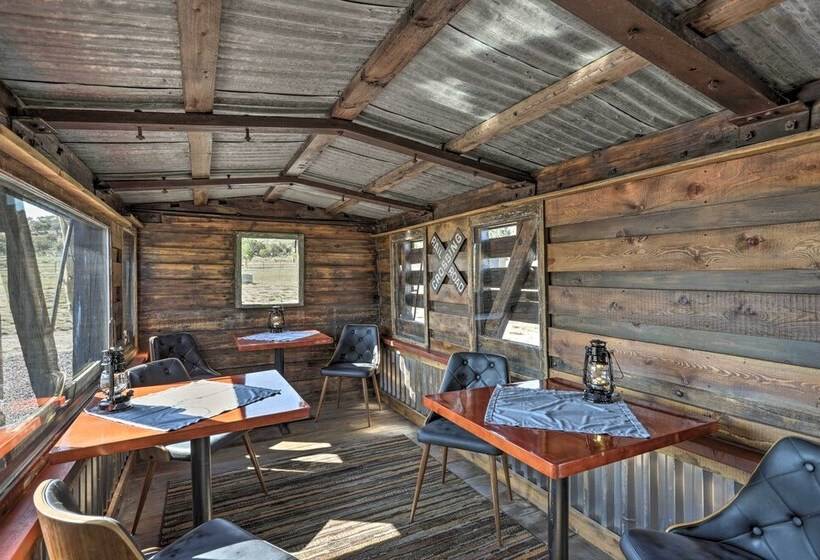 Montrose Barndominium On 7 Acres With Views!