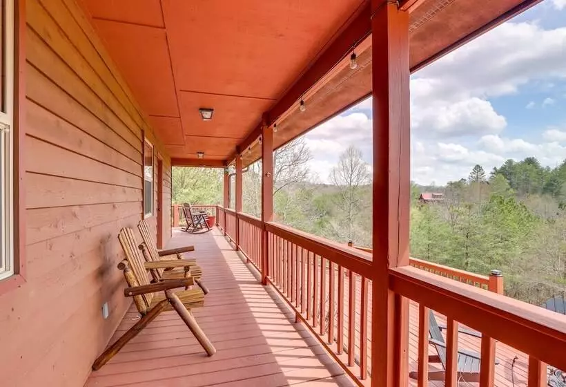 Peaceful Cabin Retreat   9 Mi To Murphy!