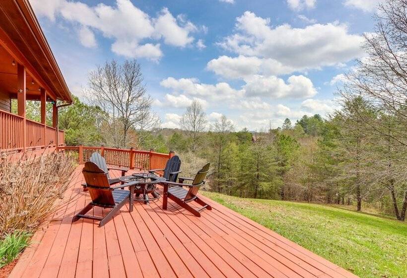 Peaceful Cabin Retreat   9 Mi To Murphy!