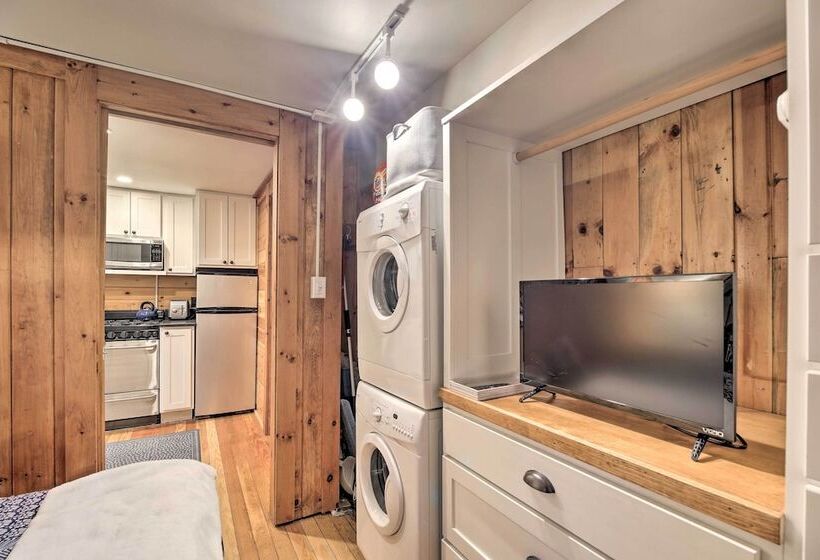 Pet Friendly Adirondack Cabin W/ On Site Lake