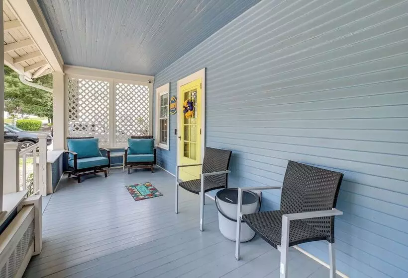 Pet Friendly Murph Landing   1 Mile To Wvu!