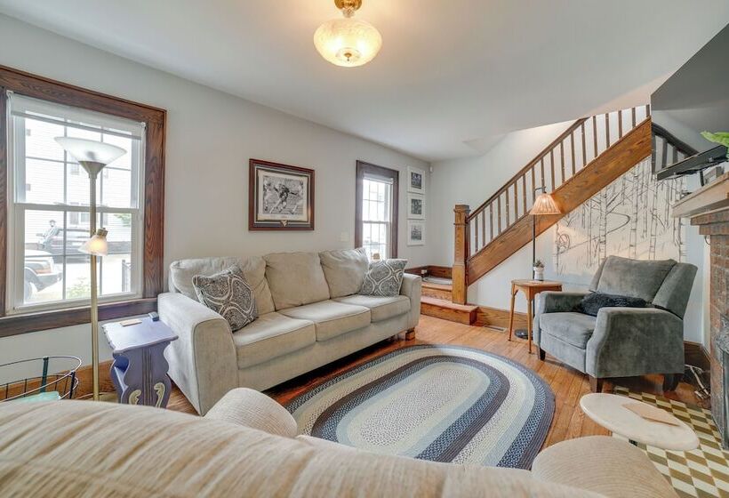 Pet Friendly Murph Landing 1 Mile To Wvu!