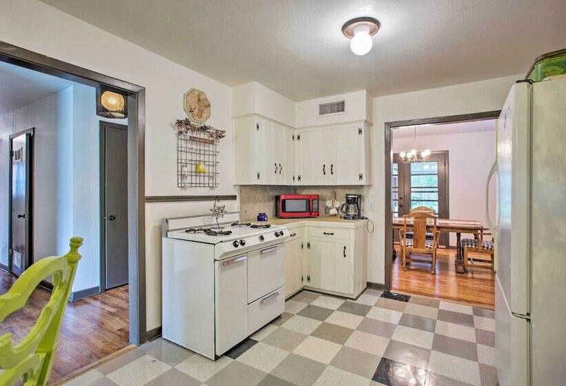 Pet Friendly River District Home W/ Fenced Yard