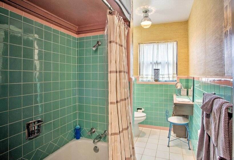 Pet Friendly River District Home W/ Fenced Yard