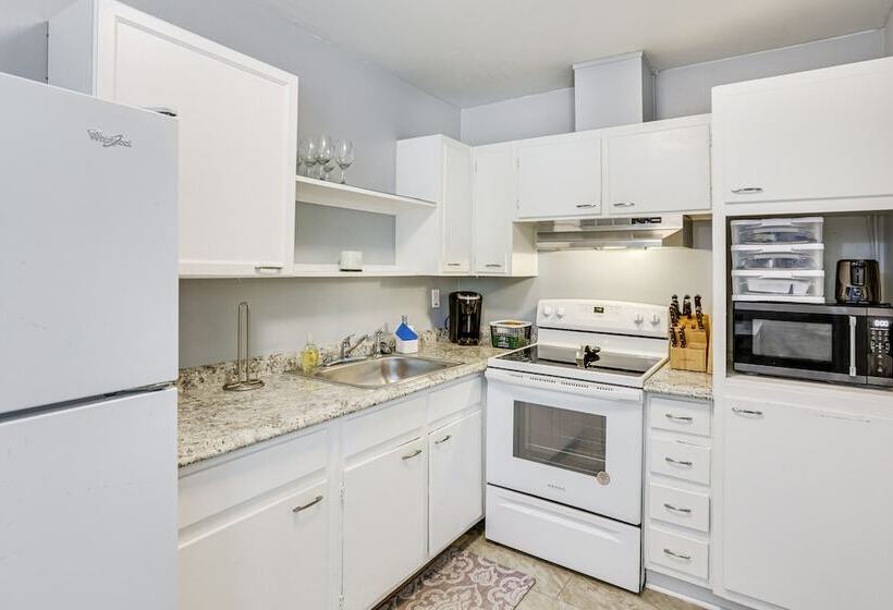 Tallahassee Home W/ Yard < 2 Mi To Fsu Campus