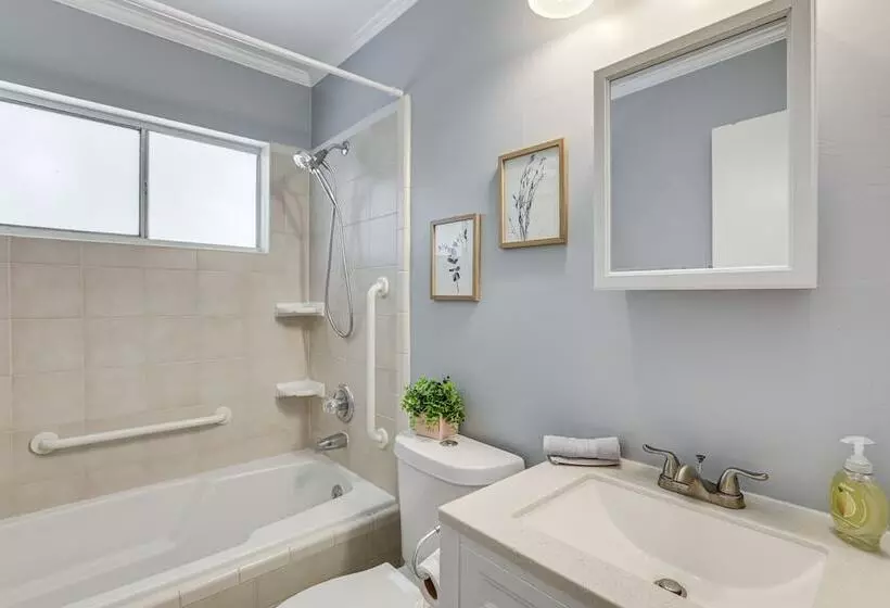 Tallahassee Home W/ Yard < 2 Mi To Fsu Campus