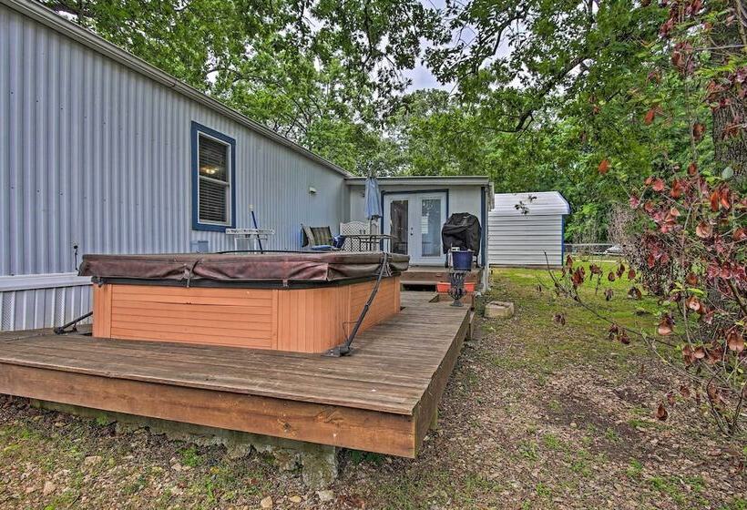 Tranquil Grove Home W/ Hot Tub Near Grand Lake!