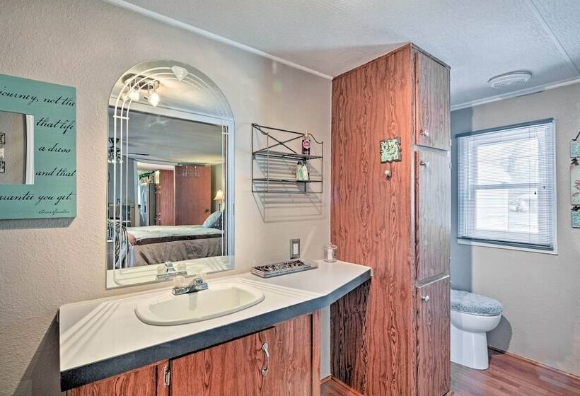 Tranquil Grove Home W/ Hot Tub Near Grand Lake!