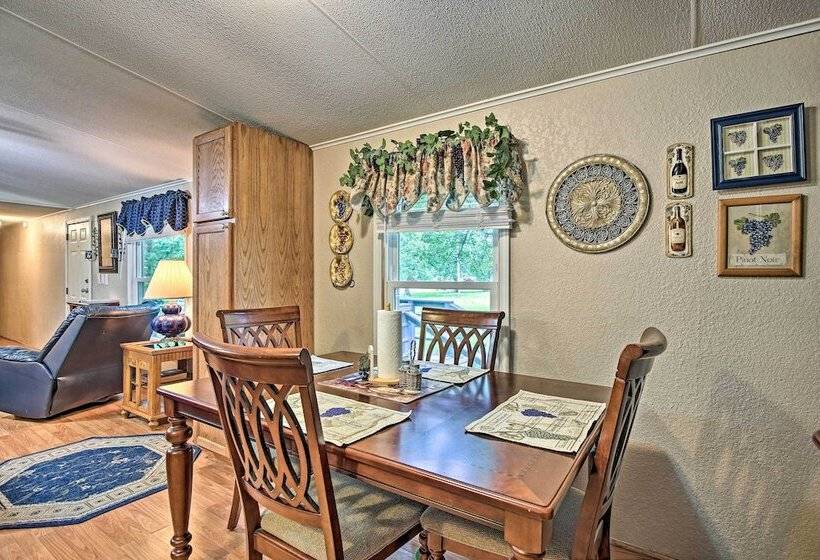 Tranquil Grove Home W/ Hot Tub Near Grand Lake!