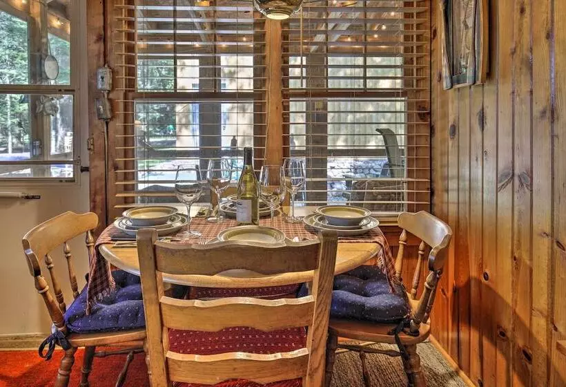 Quaint & Cozy Lake Cabin W/ Dock & Beach Access!