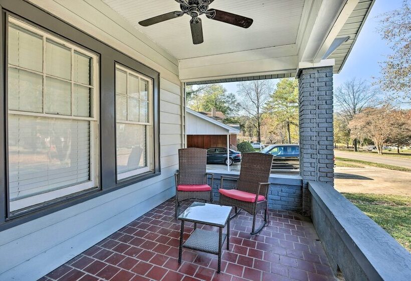 Renovated Birmingham Home ~ 2 Mi To Dtwn!