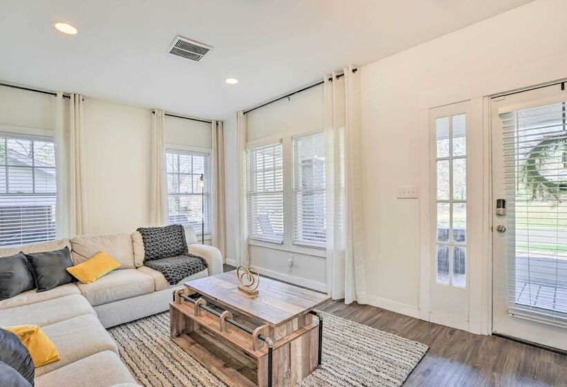 Renovated Birmingham Home ~ 2 Mi To Dtwn!