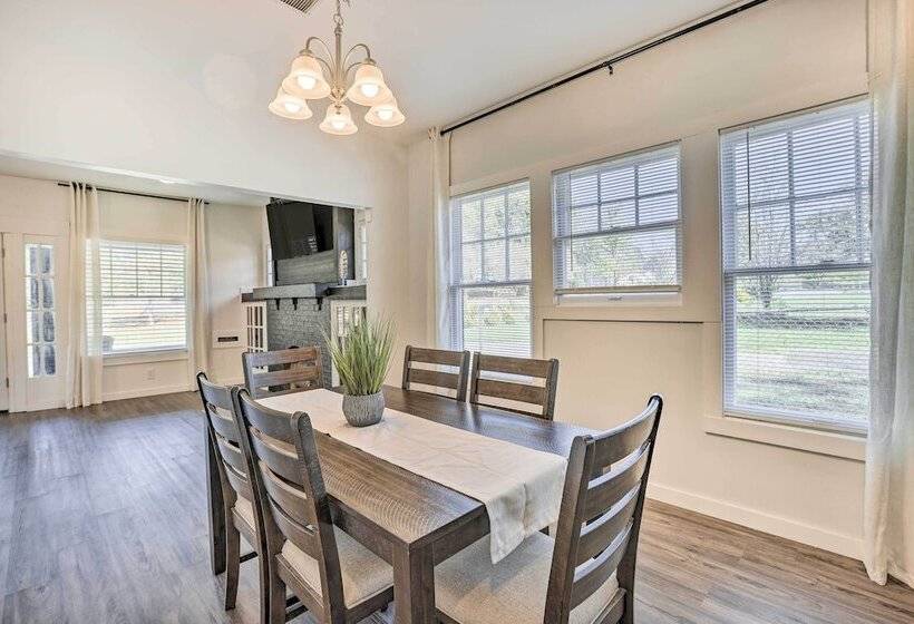 Renovated Birmingham Home ~ 2 Mi To Dtwn!