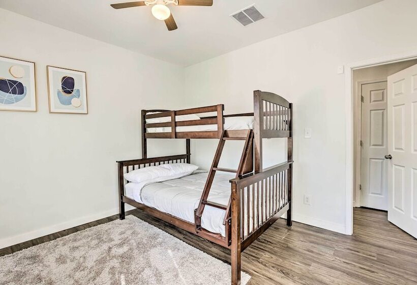 Renovated Birmingham Home ~ 2 Mi To Dtwn!