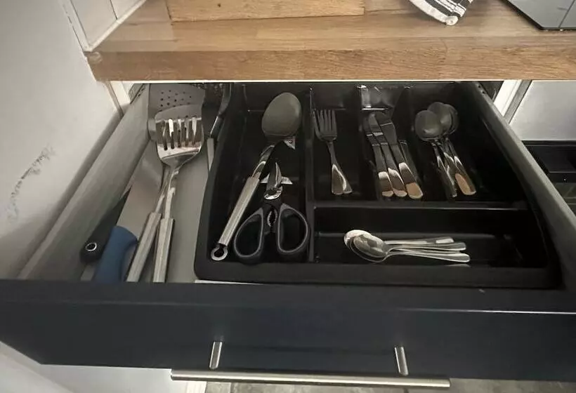 レジデンス 2bed   Garden Pets Freeparking M1connections