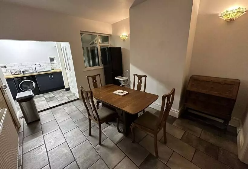 レジデンス 2bed   Garden Pets Freeparking M1connections