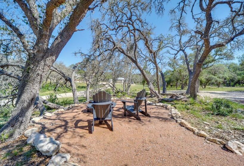 Rustic Chic Country Cabin 10 Mi To Main Street!