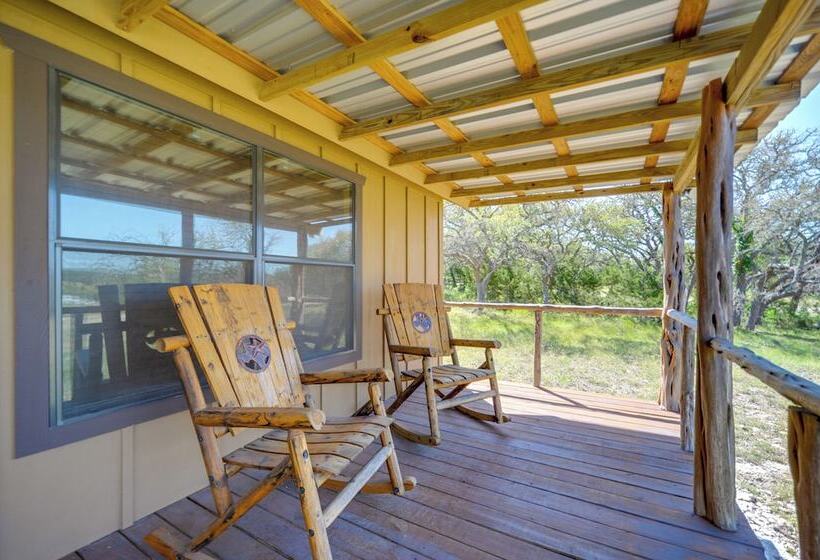 Rustic Chic Country Cabin 10 Mi To Main Street!