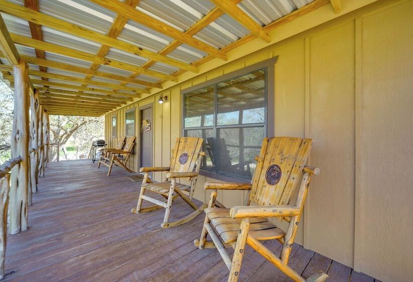 Rustic Chic Country Cabin 10 Mi To Main Street!