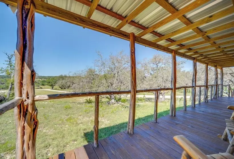 Rustic Chic Country Cabin   10 Mi To Main Street!