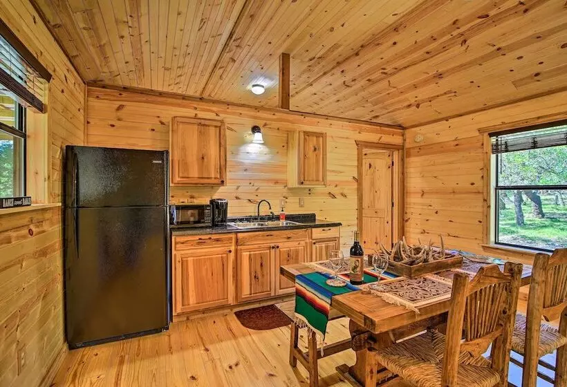 Rustic Chic Country Cabin   10 Mi To Main Street!