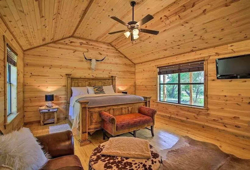 Rustic Chic Country Cabin   10 Mi To Main Street!