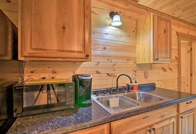 Rustic Chic Country Cabin   10 Mi To Main Street!