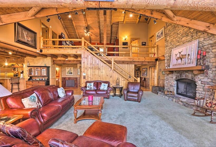 Serenity On The River  Luxe Lewisburg Cabin!