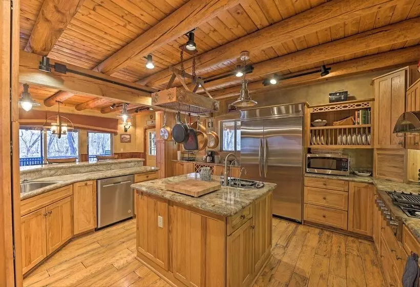 Serenity On The River  Luxe Lewisburg Cabin!