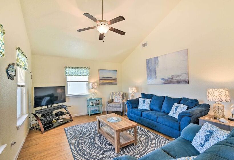 Surfside Beach House W/ Scenic Ocean Views & Deck!