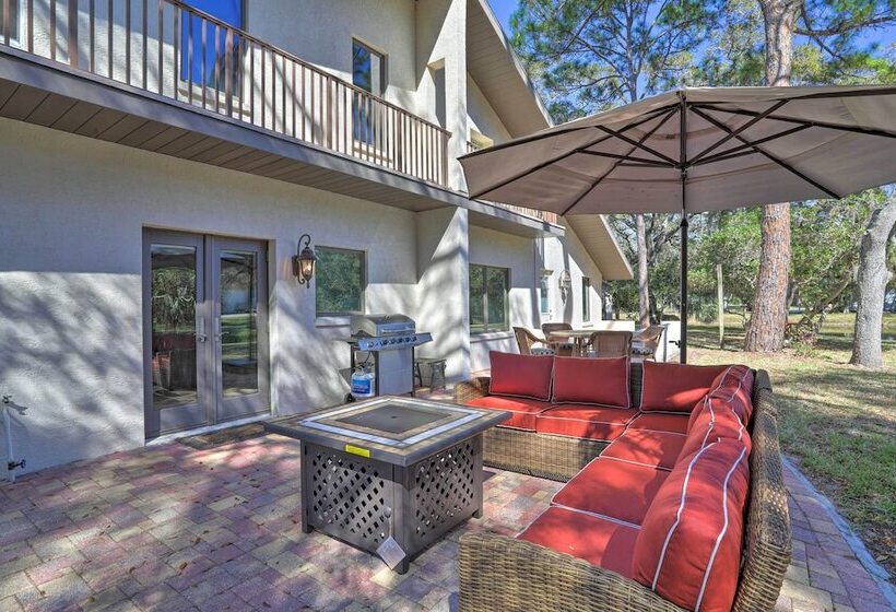 The Peacock Farm Largo Home + Outdoor Oasis!