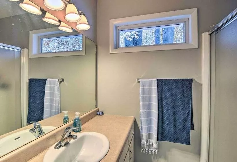 Rapid City Home On Torch Lake W/ 2 Fireplaces!