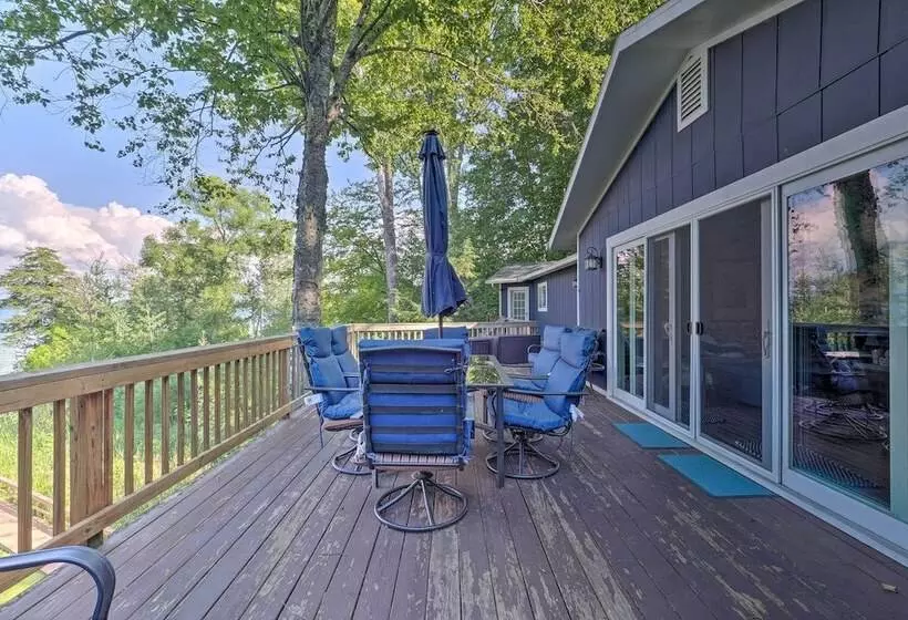 Rapid City Home On Torch Lake W/ 2 Fireplaces!